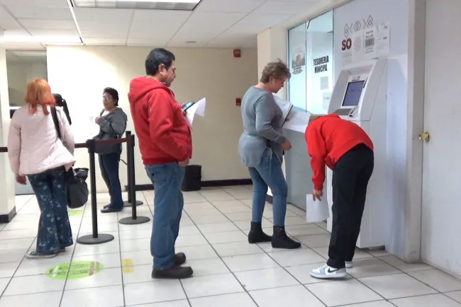 Continúan descuentos en la revalidación de placas