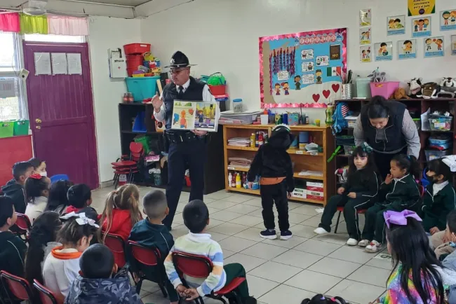 Llevan pláticas preventivas a los estudiantes nogalenses