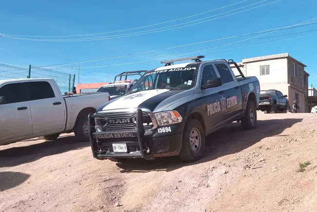 Roban a negocio más de medio millón en efectivo y materiales