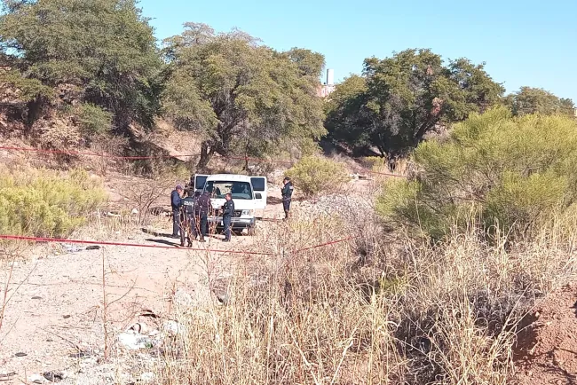 Encuentran a persona sin vida en lote baldío