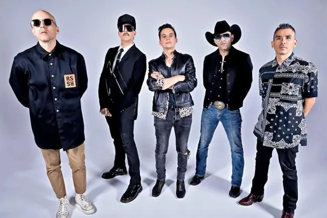 Kinky celebra 25 años