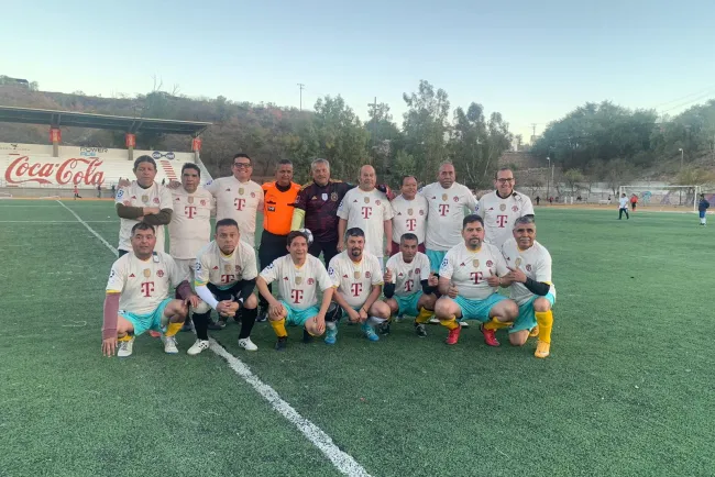 Veteranos de Nogales a Nacional de futbol