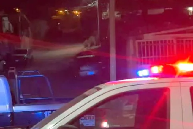 Agrede y amenaza de muerte a su pareja