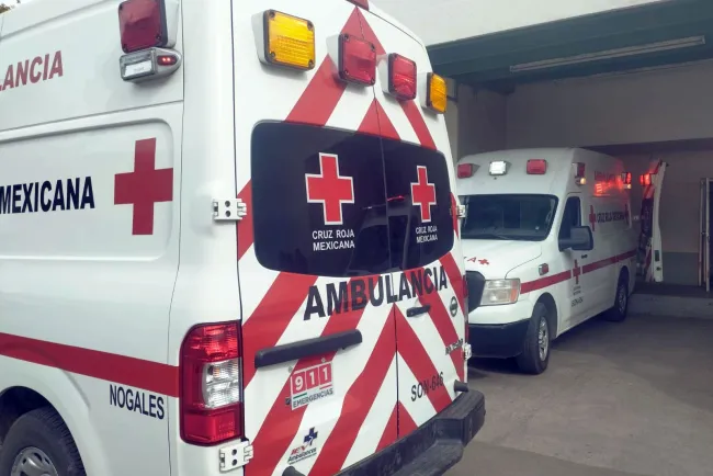 Internan a dos golpeados por sujetos desconocidos