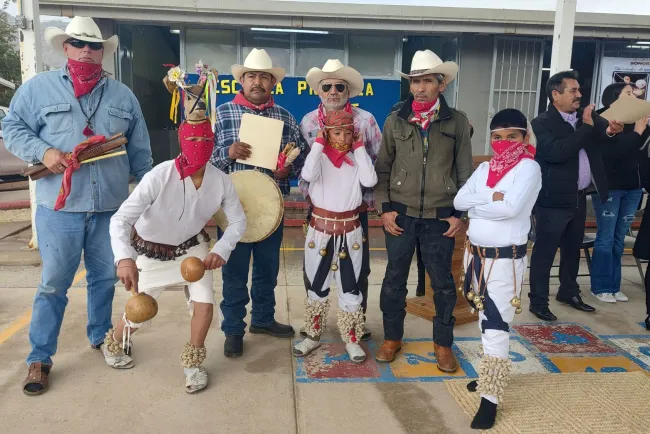 Promueven arraigo de la etnia Mayo en la frontera