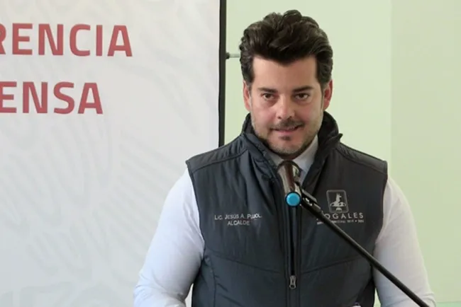Va Pujol Irastorza por como candidato a Diputación Federal por Morena
