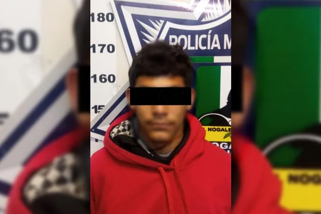 Paseaba en troca dorada; era robada