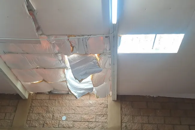 Piden apoyo para reparar techo en Venciendo al Autismo