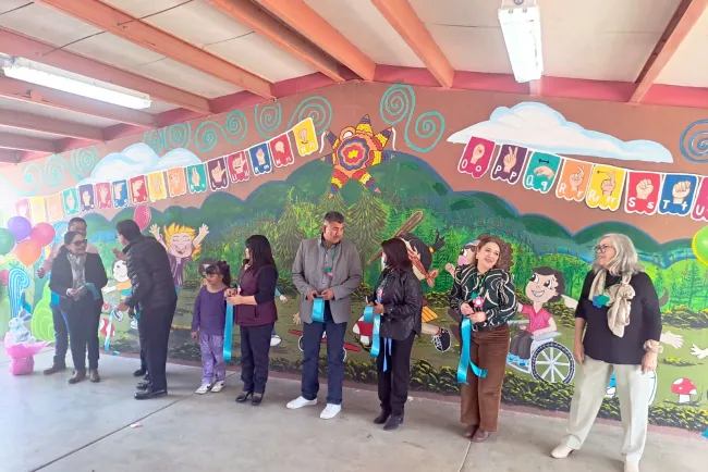 Inauguran mural incluyente en escuela primaria