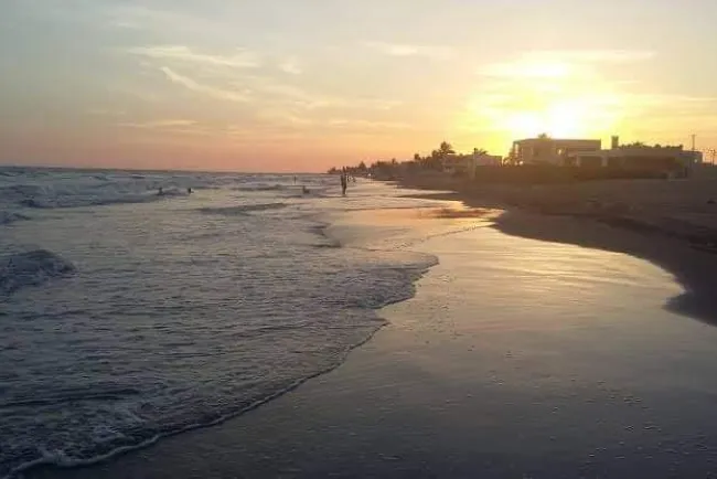 Muere joven estudiante ahogado en playa de Huatabampo