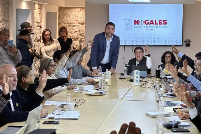 Acuerdan regidores puntos en sesión ordinaria de Cabildo