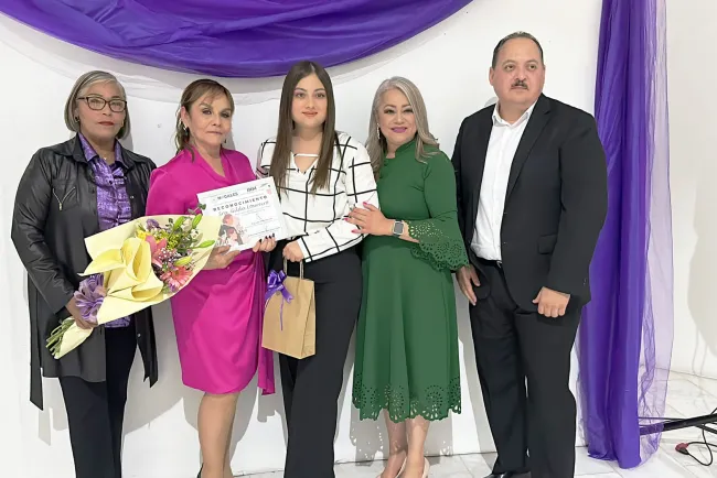 Reconocen a mujeres nogalenses destacadas