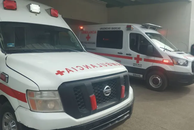 Resulta lesionado menor de 3 años por caer en cubeta con agua caliente