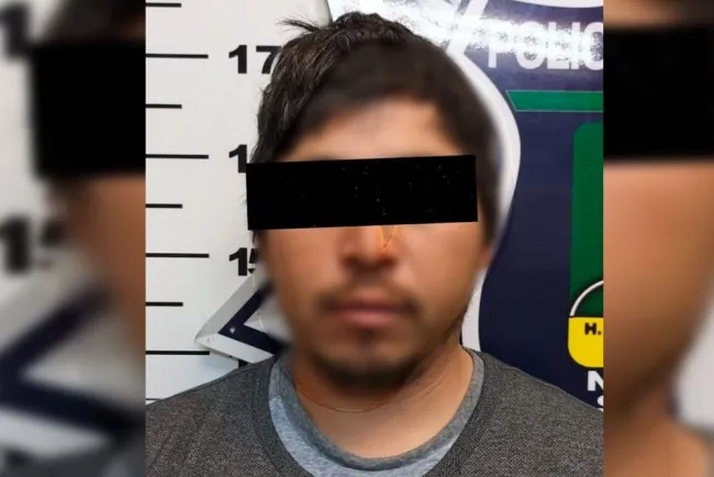 Choca dos vehículos y lo detienen; conducía ebrio