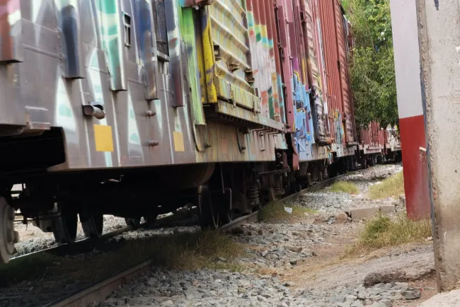 Alcalde JFGN anuncia informará a familias afectadas sobre proyecto de vías del tren