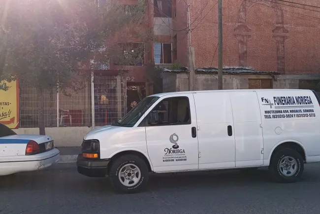 Encuentran sin vida a mujer; aparentemente con signos de violencia