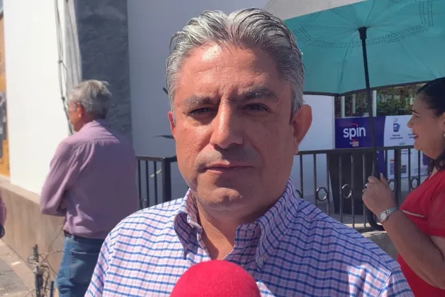 Negocian con Staus y Steus acuerdos laborales