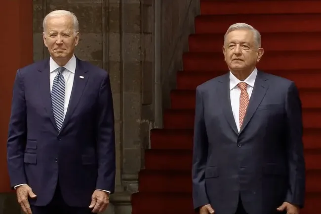 Conversan AMLO y Biden sobre migración