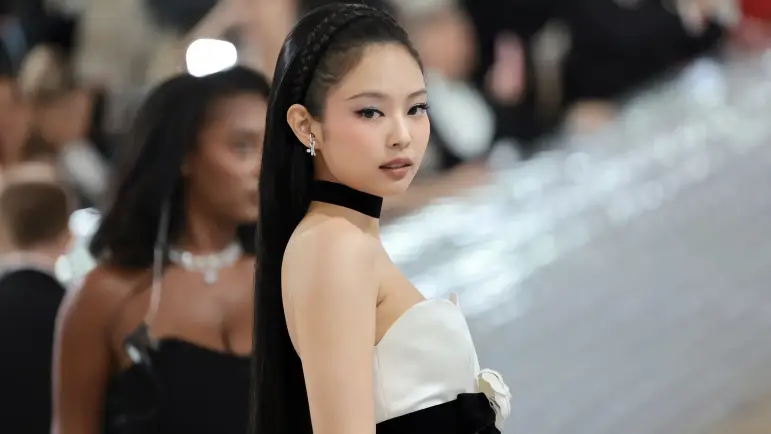 Jennie de BLACKPINK capta la magia de Aztlán, CDMX
