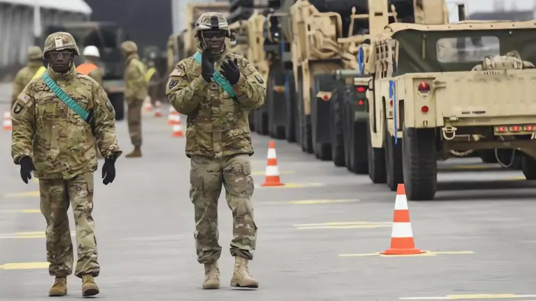 1,500 soldados del Pentágono desplegados en la frontera tras la declaración de emergencia de Trump
