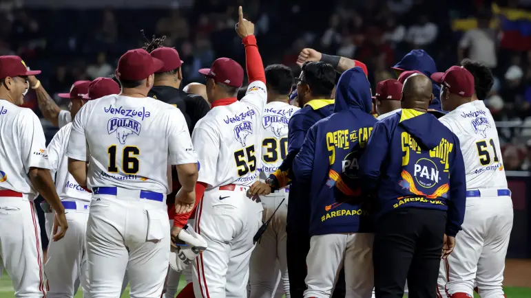 Vargas Lanza Juego Sin Hit Ni Carrera en Serie del Caribe
