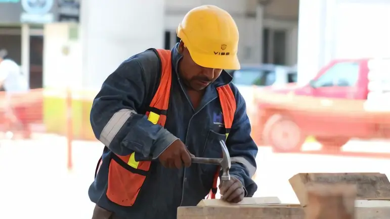 México: 50,000 empleos para connacionales
