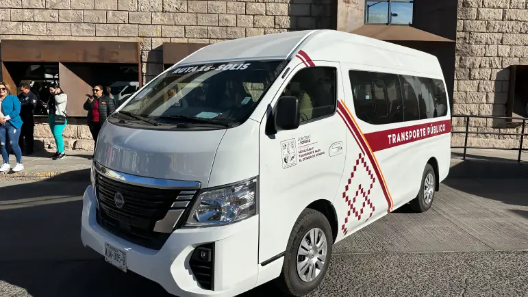 Nogales renueva su flota de transporte público con 10 nuevas unidades
