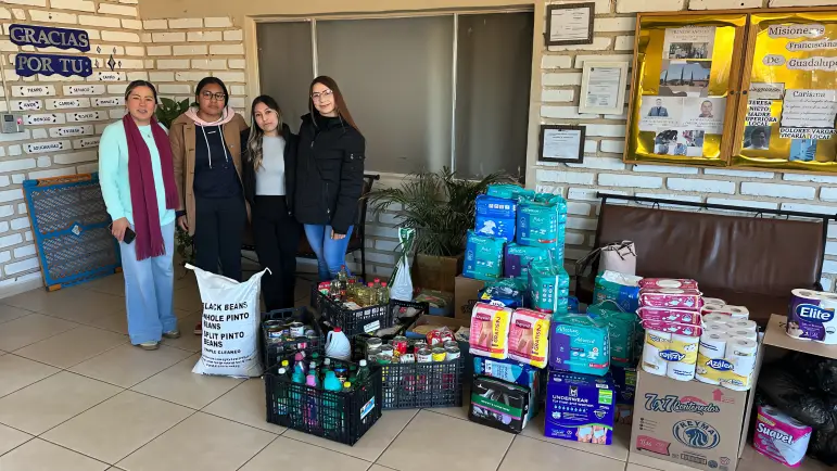 Unidos por la Esperanza: Apoyo al Asilo de Ancianos Franciscano
