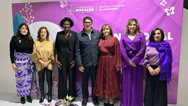 Nogales reconoce a 22 mujeres destacadas
