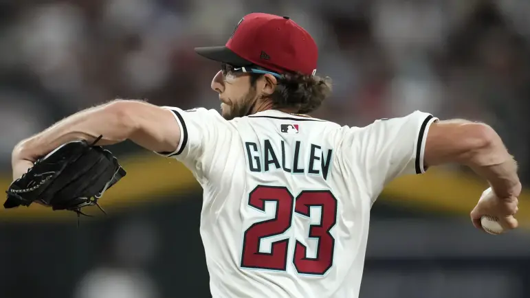 Amaya lidera a Cachorros a victoria sobre Diamondbacks 10-6
