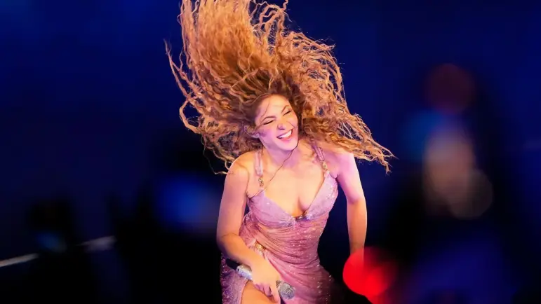 Shakira extiende su gira por México a 16 conciertos
