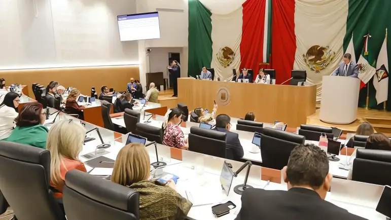 Sonora impulsa reformas clave en tránsito, educación, infancia y transparencia
