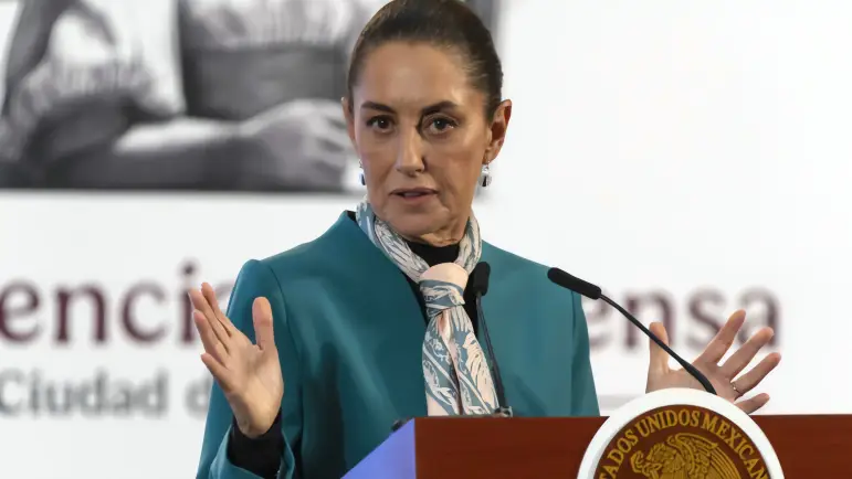 Sheinbaum afirma compromiso gradual de México con tratado de aguas con EU
