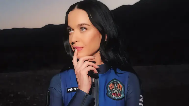 Katy Perry: "What a Wonderful World" desde el espacio
