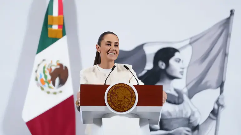 Sheinbaum propone restringir publicidad extranjera en medios mexicanos
