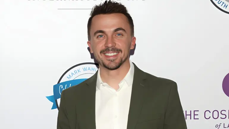 Malcolm in the Desert: Frankie Muniz at DesertCon
