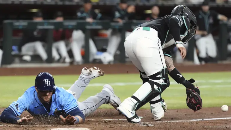 Rays remontan y vencen a Diamondbacks 7-6
