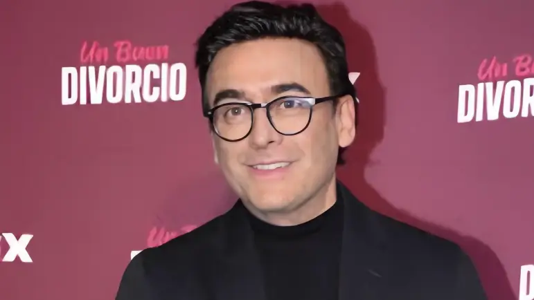 Adal Ramones: El amor sin fronteras
