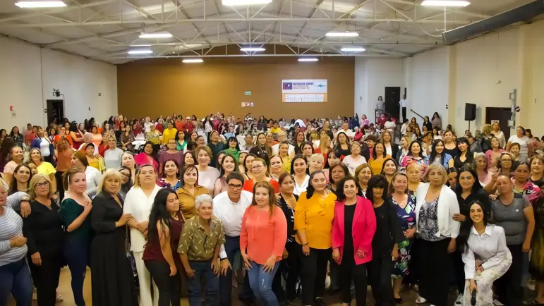 Festejo Magno para las Madres Nogalenses
