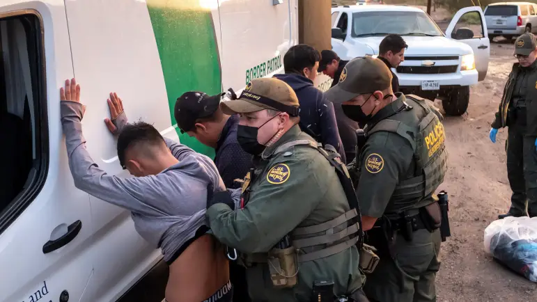 Riesgos crecientes: La peligrosa cacería de traficantes en la frontera de Arizona
