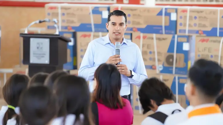 Modernizan escuelas de Benjamín Hill
