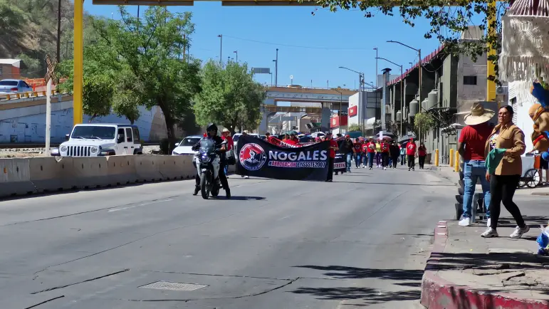 Maestros marchan contra reforma al sistema de pensiones
