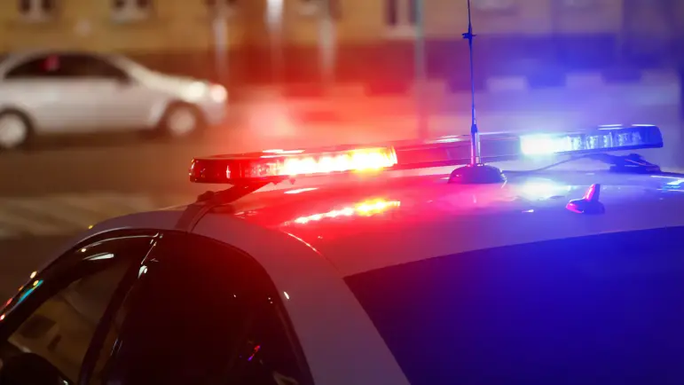 Oficial muere en tiroteo de Apache Junction
