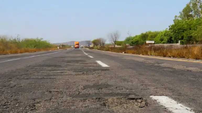 Inversión de 320 mdp en mantenimiento carretero este año
