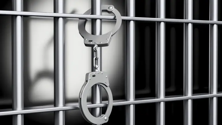 Mujer liberada tras disparar y matar a su novio en Phoenix, Arizona