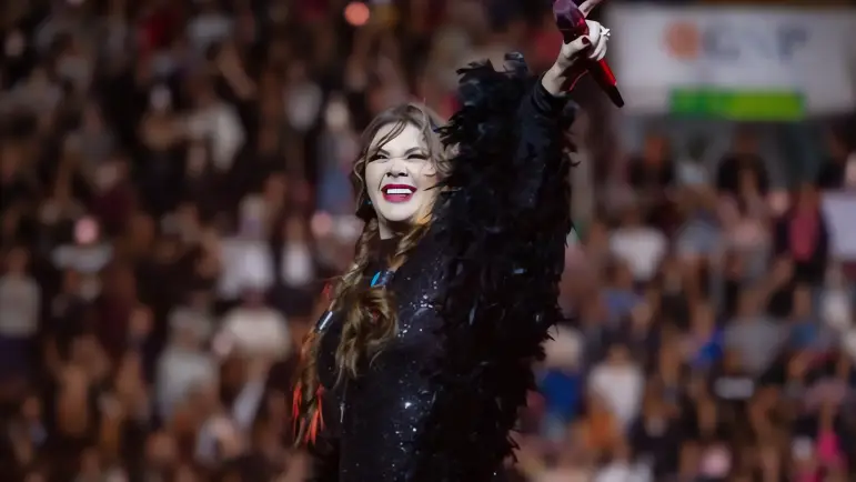 Yuridia: De indocumentada a voz de los migrantes en Estados Unidos