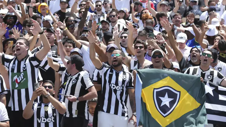 Brasileños sueñan con la gloria en el Mundial de Clubes
