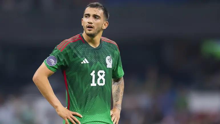 Lesión descarta a Luis Chávez del resto de la Copa Oro
