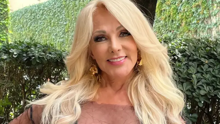 Olivia Collins vence la sordera
