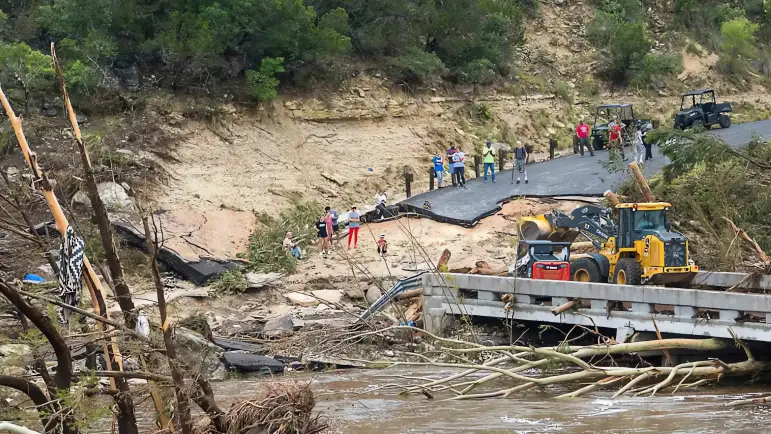 Sheinbaum expresa condolencias por inundaciones en Texas y apoyo a mexicanos afectados
